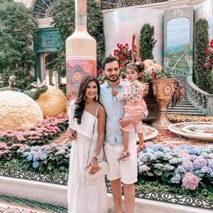 Meet your Posher, Anum